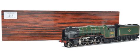 ORIGINAL LILIPUT 00 GAUGE 1063 BOXED TRAIN SET LOCO