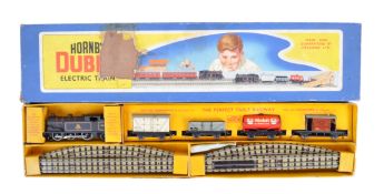 RARE HORNBY DUBLO 3-RAIL EDG17 BOXED 00 GAUGE SET