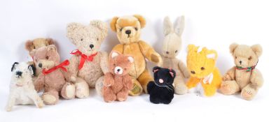 COLLECTION OF VINTAGE STUFFED TOYS / TEDDY BEARS