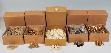 FROM A LARGE PRIVATE COLLECTION OF BUTTONS