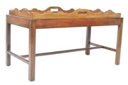 19TH CENTURY MAHOGANY BUTLERS TRAY ON STAND / TABLE