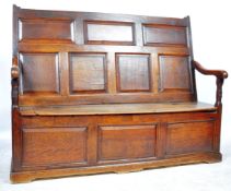 18TH CENTURY GEORGIAN ENGLISH OAK HALL SETTLE BENCH