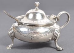 19TH CENTURY VICTORIAN HALLMARKED SILVER TABLE SALT BY HENRY HOLLAND