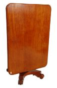 A late 19th / early 20th Century mahogany breakfas