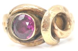 A early 20th Century 18ct gold unusual Edwardian A