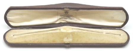 A Victorian 19th century R&S Garrard & Co of London bracelet jewellery box. The box with elongated