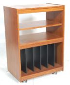 A vintage retro 20th century teak wood pedestal entertainment unit cabinet of Danish manner. The
