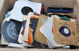 A collection of vintage 7