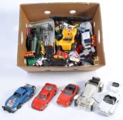 LARGE COLLECTION OF ASSORTED SCALE DIECAST MODELS
