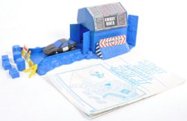 VINTAGE HASBRO KNIGHT RIDER KNIGHT 2000 STUNT SET