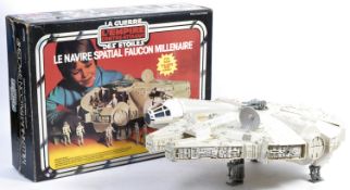EXCEPTIONAL RARE VARIATION KENNER STAR WARS MILLENNIUM FALCON