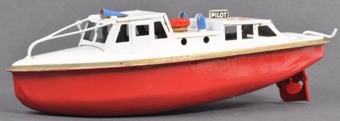 ORIGINAL SUTCLIFFE TINPLATE CLOCKWORK MODEL BOAT