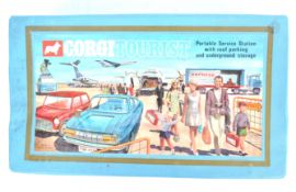 CHARMING CORGI TOURIST DIECAST MODEL CARRY CASE