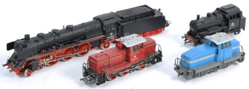 COLLECTION OF MARKLIN LOCOMOTIVE ENGINES