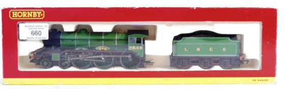 HORNBY 00 GAUGE MODEL RAILWAY TRAINSET LOCOMOTIVE