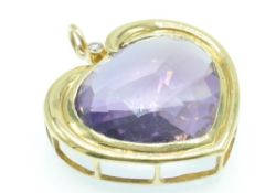 An 18ct Gold Amethyst & Diamond Pendant