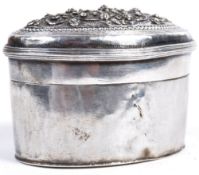 19TH CENTURY BURMA SILVER PRESENTATION BETEL BOX