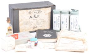 ORIGINAL WWII SECOND WORLD WAR A.R.P FIRST AID BOX