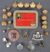 SCARCE WWII LRDG / AFRICA ' RHODESIA ' CAP BADGE &