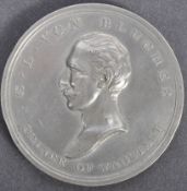 ANTIQUE BATTLE OF WATERLOO 1815 COMMEMORATIVE MEDALLION