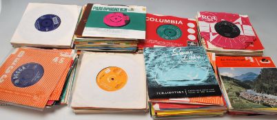 A collection  of vintage 7