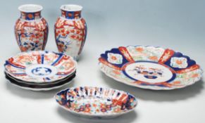 A COLLETION OF CHINESE IMARI PORCELAIN DATING FROM 19TH CENTURY