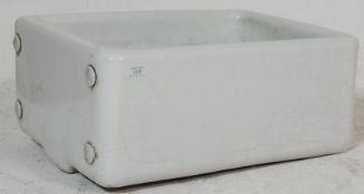 A good 20th century retro vintage large white glazed Belfast sink. Measures 30cm x 60 x 45cm.