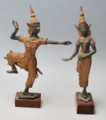 A pair of vintage retro 20th century cast metal Th