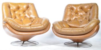 FABULOUS PAIR OF MID CENTURY EASY LOUNGE SWIVEL ARMCHAIRS