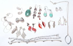 LADIES MIXED CONTEMPORARY SILVER JEWELLERY