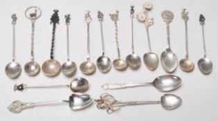 16TH SILVER 925 - SILVER - HALLMARKED SILVER - WHITE METAL - TEASPOONS