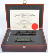 BACHMANN BRANCH LINE 00 GAUGE PRESENTATION LOCOMOTIVE
