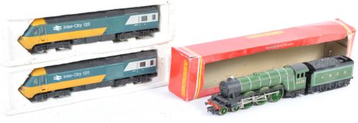 COLLECTION OF VINTAGE HORNBY 00 GAUGE MODEL RAILWAY LOCOMOTIVES