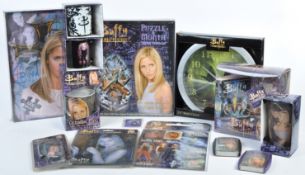 COLLECTION OF BUFFY VAMPIRE SLAYER MEMORABILIA