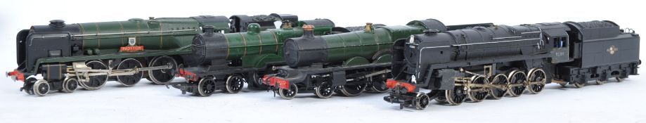COLLECTION OF X4 ASSORTED 00 GAUGE MODEL RAILWAY LOCOMOTIVES