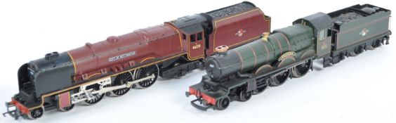 PAIR OF HORNBY 00 GAUGE MODEL RAILWAY TRAINSET LOCOMOTIVES