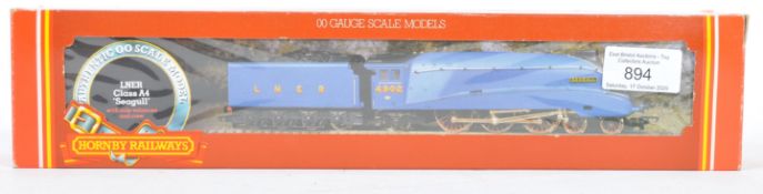 HORNBY 00 GAUGE R372 LNER CLASS A4 LOCO SEAGULL