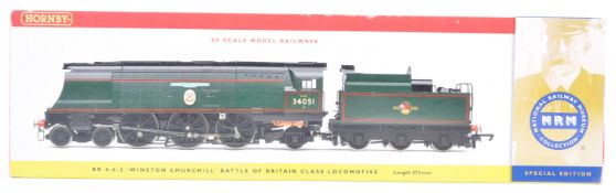 HORNBY 00 GAUGE R2385 ' WINSTON CHURCHILL ' TRAIN SET LOCOMOTIVE