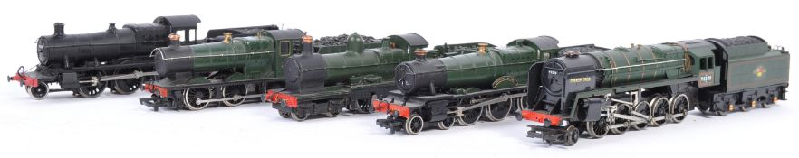 COLLECTION OF X5 ASSORTED 00 GAUGE MODEL RAILWAY LOCOS