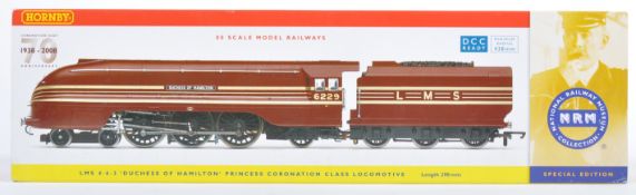 HORNBY 00 GAUGE R2689 ' DUCHESS OF HAMILTON ' TRAIN SET LOCO
