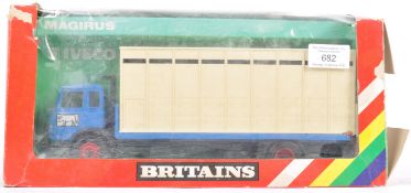 ORIGINAL VINTAGE BRITAINS MADE 1/32 SCALE MAGIRUS CATTLE LORRY