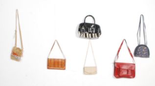 COLLECTION OF VINTAGE RETRO LADIES HANDBAGS