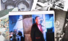 FROM DAVID WARNER - SIGNED PHOTO & COLLECTION OF LOBBY CARDS