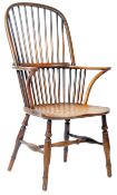 19TH CENTURY ENGLISH ANTIQUE BEECH AND ELM WINDSOR CHAIR