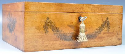 19TH CENTURY GEORGIAN SATINWOOD PENWORK BOX