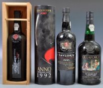 COLLECTION OF ASSORTED VINTAGE PORT