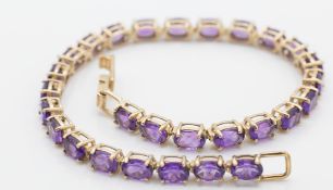 9ct Gold & Amethyst Bracelet