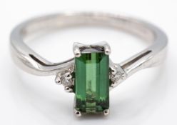 Hallmarked 18crt White Gold & Green Tourmaline & Diamond RIng