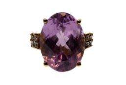 A Hallmarked 18ct Gold Kunzite & Diamond Ring