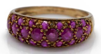 A 9ct Gold & Ruby Ring